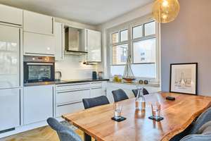 Alsterblick in Eppendorf – Stilvolle 3,5 Zimmer-Wohnung mit Fischgrätparkett, Aufzug & optionalem TG – Die vollständige Adresse der Immobilie erhältst du vom Anbieter., 20251 Eppendorf, Hamburg – Vorschaubild 6