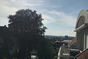 Exklusive 3-Zimmer-Dachgeschosswohnung mit geh. Innenausstattung mit Balkon und EBK in Heilbronn – Schweinsbergstraße 32, 74074 Heilbronn – Vorschaubild 1