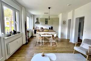 Traumhaft saniert & lichtdurchflutet – 2,5 - Zimmer-Oase mit Balkon im grünen Westend – Die vollständige Adresse der Immobilie erhältst du vom Anbieter., 14055 Westend, Berlin – Vorschaubild 15