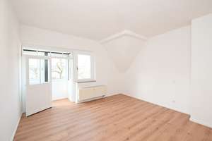 Bestlage: repräsentative Stadtvilla mit 8 Wohneinheiten nach WEG aufgeteilt! – Die vollständige Adresse der Immobilie erhältst du vom Anbieter., 1187 Plauen (Stadtteil), Dresden – Vorschaubild 15