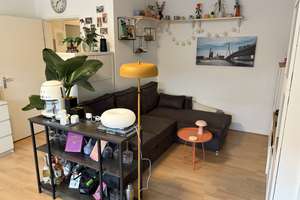 Wohnen mit Charakter: Kompakte 1-Zimmer-Wohnung in Pempelfort – Gneisenaustr. 52, 40477 Pempelfort, Düsseldorf – Vorschaubild 1