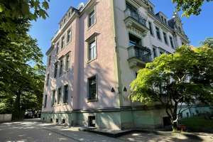Stilvolle 4-Raum-Wohnung mit Stuck,Parkett & großem Balkon in Dresden-Striesen – Die vollständige Adresse der Immobilie erhältst du vom Anbieter., 1309 Striesen-Ost, Dresden – Vorschaubild 2