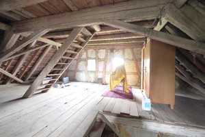 ruhig, in zweiter Baureihe freistehend, 3 Geschosse mit Aussicht, entkerntes EFH zum Ausbau – Biberach (Kreis) – Vorschaubild 18