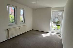 Großzügige 2-Zimmer Erdgeschosswohnung mit PKW-Stellplatz und Terrasse! – Stralsunder Straße 16, 26133 Kreyenbrück, Oldenburg (Oldenburg) – Vorschaubild 4