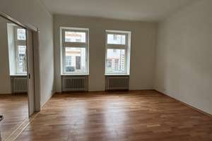 3-Zimmer Altbauwohnung mit Balkon in Düsseldorf Unterbilk – Fürstenwall 53, 40219 Unterbilk, Düsseldorf – Vorschaubild 1