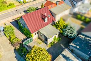 Doppelhaushälfte mit Platz für Familie und Hobby! – Die vollständige Adresse der Immobilie erhältst du vom Anbieter., 39317 Elbe-Parey – Vorschaubild 2