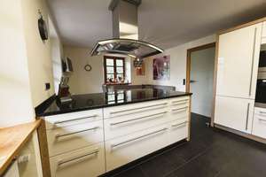 ***Einzigartiges Wohnhaus in begehrter  Höhenlage von Deggendorf*** – Die vollständige Adresse der Immobilie erhältst du vom Anbieter., 94469 Deggendorf – Vorschaubild 9