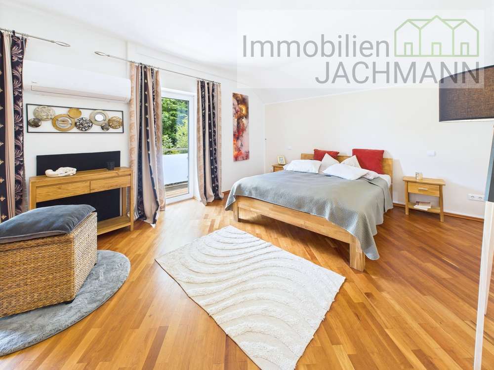 Immobilie in Schaufling - Wo Träume Wurzeln schlagen –  Anwesen in Alleinlage mit Wald und Streuobstwiese in Top-Zustand - Bild 0