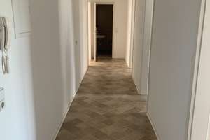 Schöne 3-Raum-Wohnung mit Balkon
