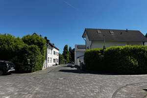 SANKT AUGUSTIN, tolles saniertes Fachwerkhaus mit 3-4 Zimmer, ca. 80 m² Wfl. und ca. 360 m² Süd-GrSt – Die vollständige Adresse der Immobilie erhältst du vom Anbieter., 53757 Sankt Augustin – Vorschaubild 9