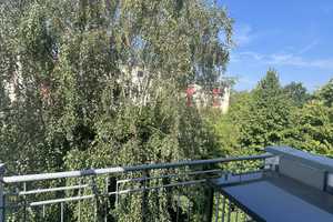 Attraktive Dachgeschosswohnung mit gehobener Ausstattung, Balkon und EBK – In der Weglänge 9, 56072 Koblenz – Vorschaubild 1