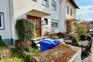 Stilvoll saniertes Reihenhaus mit Wintergarten und separater Wohneinheit in Koblenz-Horchheim – Die vollständige Adresse der Immobilie erhältst du vom Anbieter., 56076 Horchheimer Höhe, Koblenz – Vorschaubild 2
