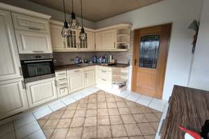 Idyllisches Einfamilienhaus mit ausgebauten Keller, Garage, Carport, Nebengelass und schönem Garten! – Die vollständige Adresse der Immobilie erhältst du vom Anbieter., 3238 Finsterwalde – Vorschaubild 12