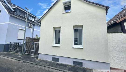 Bild von Saniertes Einfamilienhaus mit Charme für die kleine Familie und Paare in Hanau Steinheim