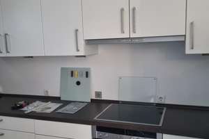 Möblierte Penthouse-Wohnung mit direktem Liftzugang und Balkon – Die vollständige Adresse der Immobilie erhältst du vom Anbieter., 68161 Innenstadt/Jungbusch, Mannheim – Vorschaubild 4