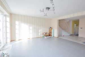 Großes Reihenhaus mit fünf geräumigen Zimmern + Garten + Garage + PKW Stellplatz in Langenhagen – Hannover (Kreis) – Vorschaubild 7