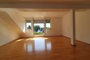 Stilvolle 2-Raum-DG-Wohnung in Düsseldorf-Wersten – Curieweg 30, 40591 Wersten, Düsseldorf – Vorschaubild 4