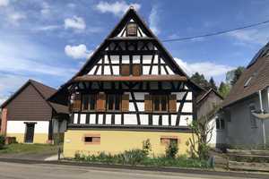 „Preis reduziert“ Charmantes, denkm.-gesch. Häuschen mit Bauland nach § 34 – Emmendingen (Kreis) – Vorschaubild 1