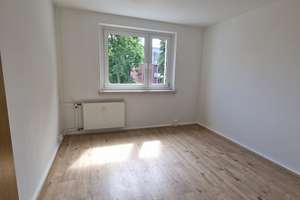 Erste eigene Bude - Für Singles, Studenten oder junge Paare – Bernhard-Kellermann-Str. 5, 39120 Leipziger Straße, Magdeburg – Vorschaubild 3