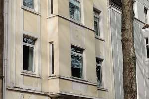 3-Familienhaus mit Entwicklungs-/ und Erweiterungspotential in MH-Dichterviertel – Die vollständige Adresse der Immobilie erhältst du vom Anbieter., 45468 Altstadt II, Mülheim an der Ruhr – Vorschaubild 1