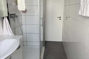 Saniertes 3-Familienhaus in zentraler Lage von Viernheim zu verkaufen – Weinheimer Straße 77a, 68519 Bergstraße (Kreis) – Vorschaubild 5