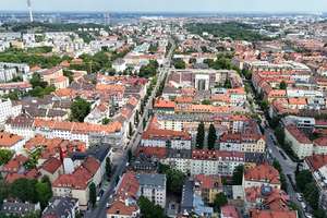 Charmante Denkmal-Altbauwohnung mit ruhigem Balkon im Herzen der Maxvorstadt – Die vollständige Adresse der Immobilie erhältst du vom Anbieter., 80797 Josephsplatz, München – Vorschaubild 7