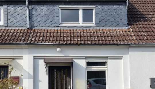 Bild von Kleines altes Reihenhaus in Kralenriede
