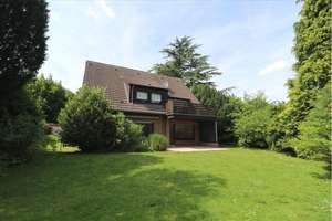 *EIN IDYLL FÜR DIE FAMILIE IN BOCKUM* Einfamilienhaus mit Doppelgarage und Garten