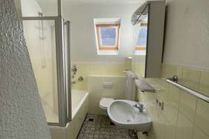 2-Zimmer Wohnung mit Balkon  und  EBK in Mannheim-Seckenheim – 68239 Seckenheim, Mannheim – Vorschaubild 4