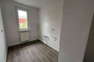 Charmantes 2-Zimmer-Apartment in Zwickau-Eckersbach – Ideal für Singles und Paare – Eckersbacher Höhe 92, 8066 Eckersbacher Höhe (E1-E4), Zwickau – Vorschaubild 3
