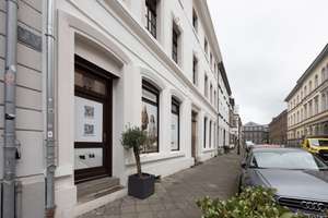Entwicklungschance in der Carlstadt - Wohn- und Geschäftshaus inkl. Anbauten – Die vollständige Adresse der Immobilie erhältst du vom Anbieter., 40213 Carlstadt, Düsseldorf – Vorschaubild 2