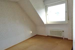 Doppelhaushälfte mit zusätzlichem Wohnraum im Dach- und Kellergeschoss – Drechslerstraße 9, 46244 Grafenwald, Bottrop – Vorschaubild 15