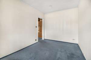 Bremen-Hulsberg: Helle 3-Zimmer-Etagenwohnung mit Balkon in ruhiger Sackgasse – Die vollständige Adresse der Immobilie erhältst du vom Anbieter., 28205 Hulsberg, Bremen – Vorschaubild 7