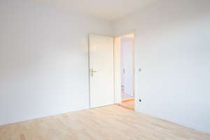 4 Zimmerwohnung in Berliner Altbau zu verkaufen! – Die vollständige Adresse der Immobilie erhältst du vom Anbieter., 12307 Lichtenrade, Berlin – Vorschaubild 6