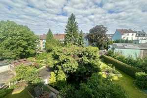 Modernisierungsbedürftiges Zwei- bis
Dreifamilienhaus sucht große Familie! – Mülheim an der Ruhr – Vorschaubild 2
