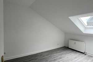 NEU *Paul & Partner* RENOVIERTE WOHNUNG IN ZENTRALER LAGE WIESBADENS ! – Wiesbaden – Vorschaubild 2