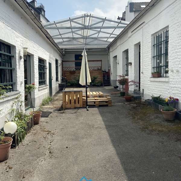 *** charmante 1-Zimmer-Wohnung - im schmuckhaften Wohnhaus  - RWTH ***