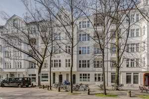 ALTBAU UND INDUSTRIAL STYLE AUF CA. 120 QM - PERFEKT KOMBINIERT IN TOP LAGE AM LEON-JESSEL-PLATZ! – Die vollständige Adresse der Immobilie erhältst du vom Anbieter., 10713 Wilmersdorf, Berlin – Vorschaubild 5