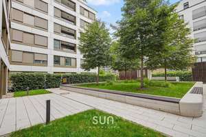 LUXURIÖS & NEUWERTIG – Vollklima, Wallbox, Weitblick, 2 Außenbereiche, hochw. EBK & Einbauschränke – 60326 Gallus, Frankfurt am Main – Vorschaubild 26