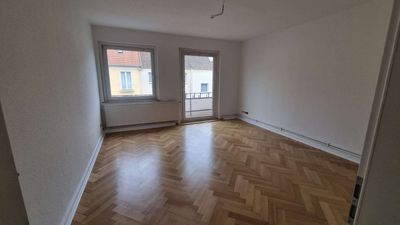Moderne 3 Zimmer Wohnung mit Balkon und Gartennutzung in Top Lage an der Innerste Au