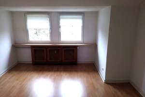 Modernisierte 3-Zimmer-Wohnung in Essen-Bergerhausen – Hüskenbörde 11, 45136 Bergerhausen, Essen – Vorschaubild 3