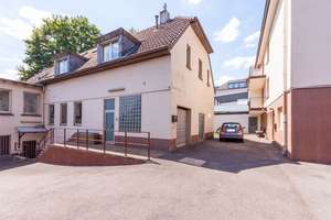 Mehrfamilienhaus mit großem Hintergebäude und Hofflächen für mehrere PKW – Die vollständige Adresse der Immobilie erhältst du vom Anbieter., 42651 Solingen-Mitte, Solingen – Vorschaubild 30