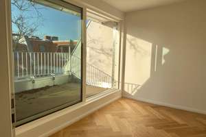 PROVISIONSFREIER VERKAUF, NEUE DACHGESCHOSSWOHNUNG AUCH ALS 4 ZIMMER WHG. MÖGLICH, HELL, 2 x TERRAS. – John-Schehr-Str. 4, 10405 Prenzlauer Berg, Berlin – Vorschaubild 12
