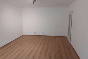 Kapitalanlage oder Eigenbedarf: Schöne 1-Zi.-Whg. (ca 36 m²) in bester Lage von HH-Hohenfelde. – Lenaustraße 1, 22087 Hohenfelde, Hamburg – Vorschaubild 3