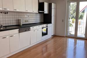 Exklusive, gepflegte 3-Zimmer-Wohnung 100 qm mit Balkon 100qm und Einbauküche in Mannheim