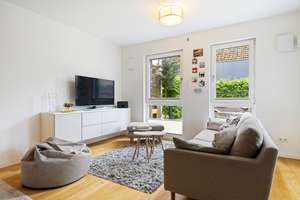 Modern und stilvoll – Wohnen auf einer Ebene mit Garten, ganz nah am Wellingsbüttler Ortskern – Die vollständige Adresse der Immobilie erhältst du vom Anbieter., 22391 Wellingsbüttel, Hamburg – Vorschaubild 2