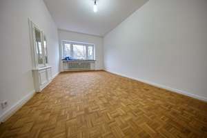 KUNZE: großzügige Wohnung mit Loggia und Kamin in Eilenriede-Nähe – Die vollständige Adresse der Immobilie erhältst du vom Anbieter., 30175 Zoo, Hannover – Vorschaubild 2