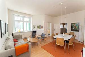 Große, bezugsfreie 3-Zimmer-Wohnung mit Süd-Balkon