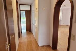 Schöne 3-ZKB-Wohnung mit Loggia und KfZ-Stellplatz in Haunstetten – Die vollständige Adresse der Immobilie erhältst du vom Anbieter., 86179 Haunstetten-Süd, Augsburg – Vorschaubild 9