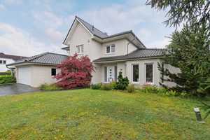 Einzigartige Villa in bester Lage Schenefelds – Pinneberg (Kreis) – Vorschaubild 2